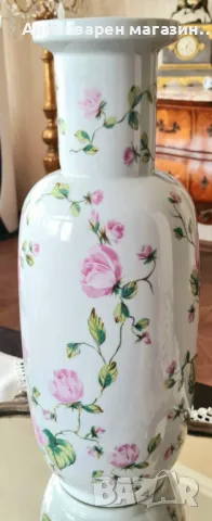 Прекрасна ваза на  Vista Alegre , снимка 3 - Вази - 50028563