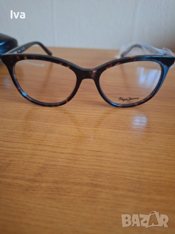 Рамка за диоптрични очила.