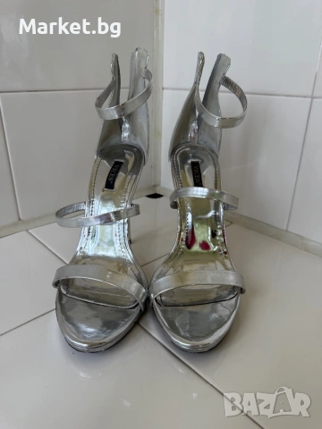 Дамски сандали на ток, снимка 4 - Сандали - 54055039