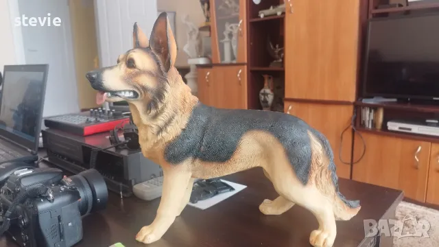 Градинска фигура на немска овчарка, снимка 3 - Колекции - 50341020