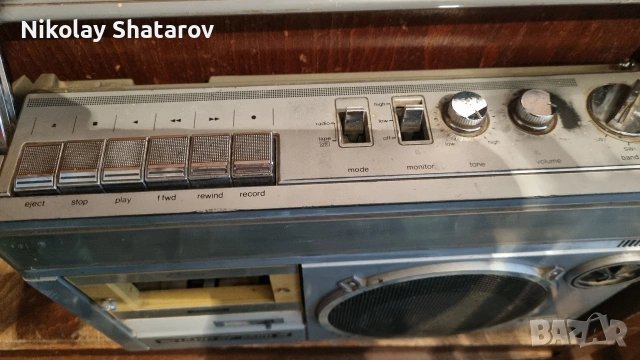 корекомски касетофон Sharp , снимка 2 - Радиокасетофони, транзистори - 52749701