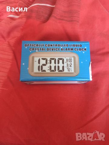 Настолен електронен часовник с аларма и термометър