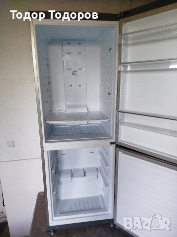 хладилник с фризер, снимка 4 - Хладилници - 53991302