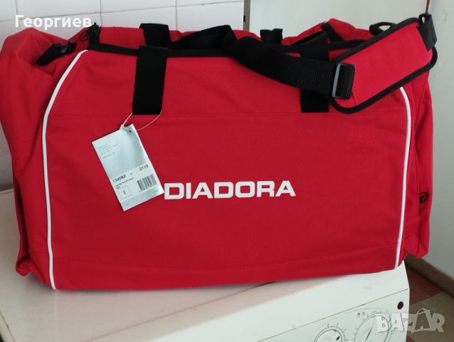 Голяма спортна,пътна чанта,сак" DIADORA"65/35/35 см.