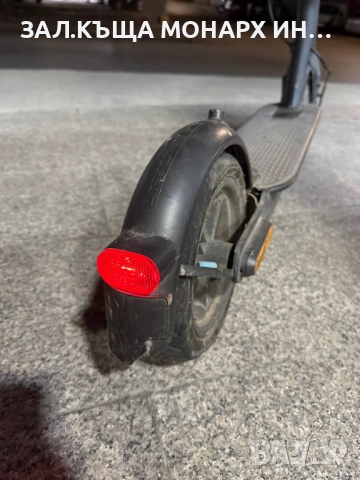 Електрическа тротинетка Xiaomi Mi Scooter Essential/+зарядно, снимка 10 - Скейтборд, ховърборд, уейвборд - 51586120