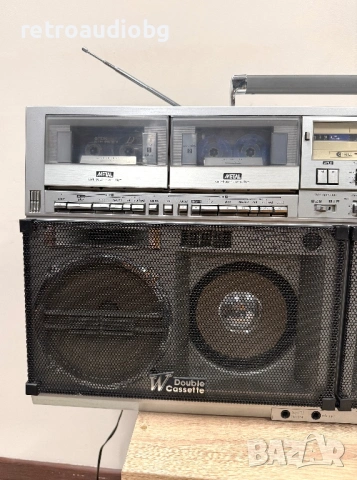 🔈Ретро радиокасетофон SHARP GF 777 Boombox🔈, снимка 3 - Радиокасетофони, транзистори - 53649426
