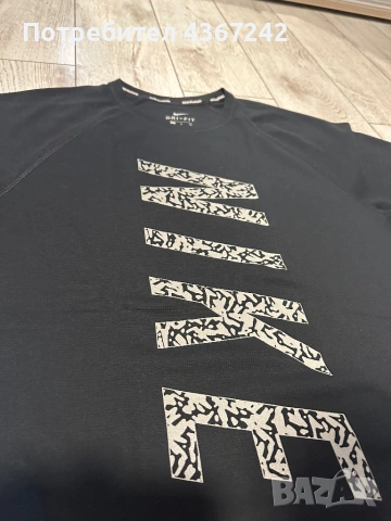 Nike тениска, снимка 2 - Тениски - 53408720