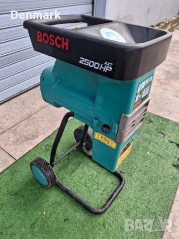 Самопридърпваща  дробилка за клони Bosch, снимка 2 - Градинска техника - 52595446