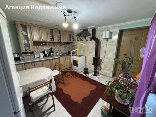 Къща в много добро състояние - с. Осенец, снимка 2 - Къщи - 52061623