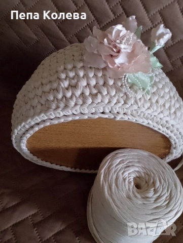 Ръчно плетен панер от прежда Макарон , снимка 2 - Декорация за дома - 53523867