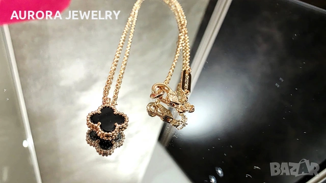 Van Cleef & Arpels VCA Gold Black Onyx Sweet Alhambra Clover Дамско Колие, снимка 4 - Колиета, медальони, синджири - 54152823