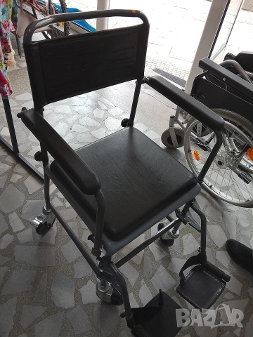 инвалидна количка и санитарен стол, снимка 5 - Инвалидни колички - 54275521