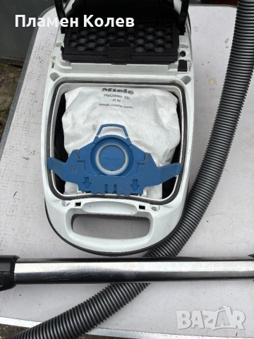 Miele прахосмукачка, снимка 5 - Прахосмукачки - 53933509