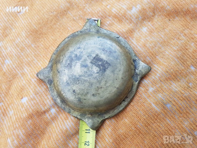 Бронзов пепелник , снимка 2 - Антикварни и старинни предмети - 53161307