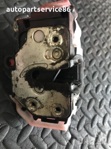 Преден десен механизъм за заключване за Peugeot Nemo, Bipper (2005-2012) 1361750080