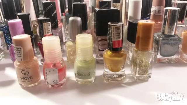 Лот 93 различни лакове за нокти - използвани малко или много, снимка 2 - Други - 54193551
