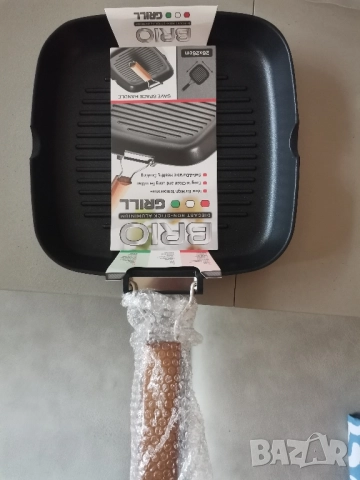 Нов Тиган грил Brio със сгъваема дръжка, 26 x 26 см, снимка 5 - Съдове за готвене - 51697997