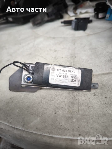 1T0035577J Volkswagen Touran Mk1 2.0 TDI Антенен усилвател