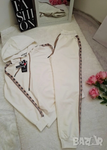 дамски екипи guess , снимка 5 - Спортни екипи - 51826857
