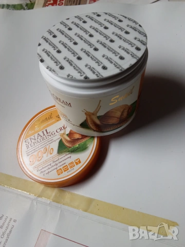 Гръцки крем за лице с екстракт от охлюви 115 грама! Крем против бръчки SNAIL Крем Nivea 65+ САМО 5€, снимка 10 - Козметика за лице - 51671231