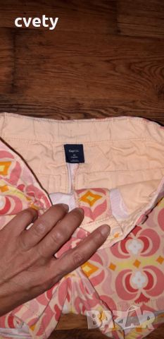 Панталонки Gap и подходяща тениска , снимка 3 - Детски къси панталони - 46203935