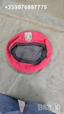 Червена барета БНА Българска армия  ретро соц Военни военен военна 