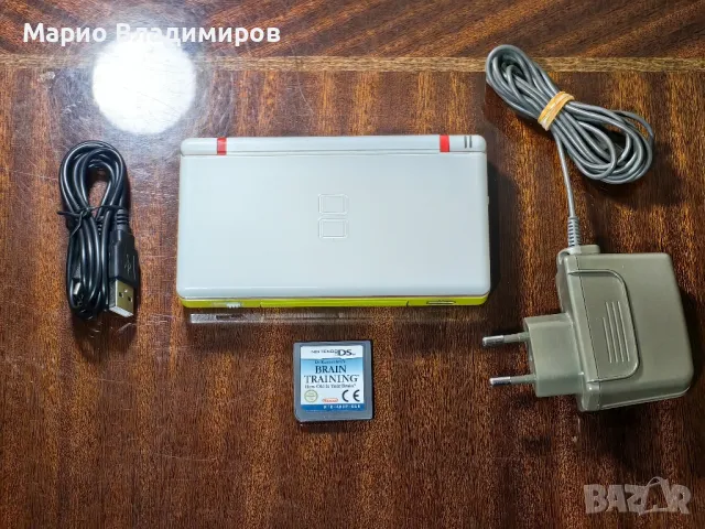 Nintendo ds lite (Шарена) Бг мотиви, снимка 1 - Nintendo конзоли - 48486830