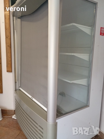 Вертикална хладилна витрина , снимка 3 - Оборудване за магазин - 52358241