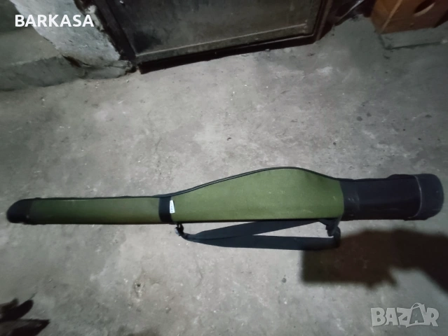 Твърд калъв за въдица 