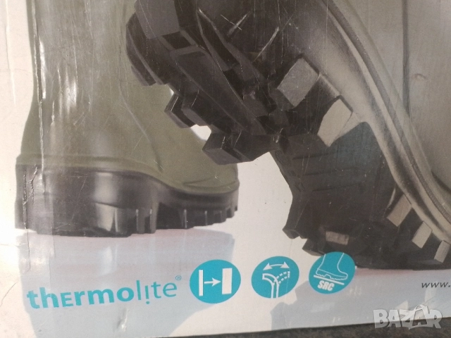 Термоботуши номер 44 нови , снимка 3 - Маратонки - 52136998