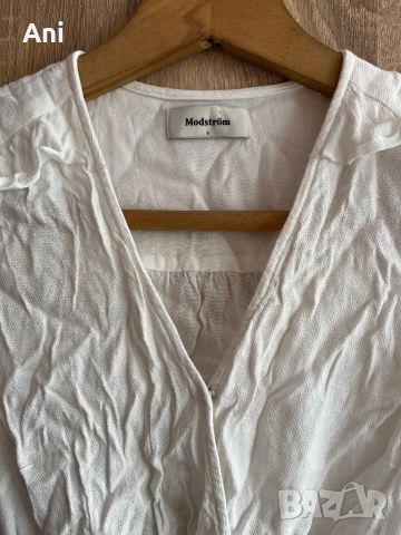 Бяла риза с 3/4 ръкави, снимка 2 - Ризи - 45604153
