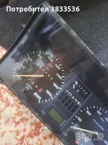 1 Буксов скоростомер със обортомер/ километражен уред за VW Golf / Jetta mk2 Бензин, снимка 2 - Части - 51504110