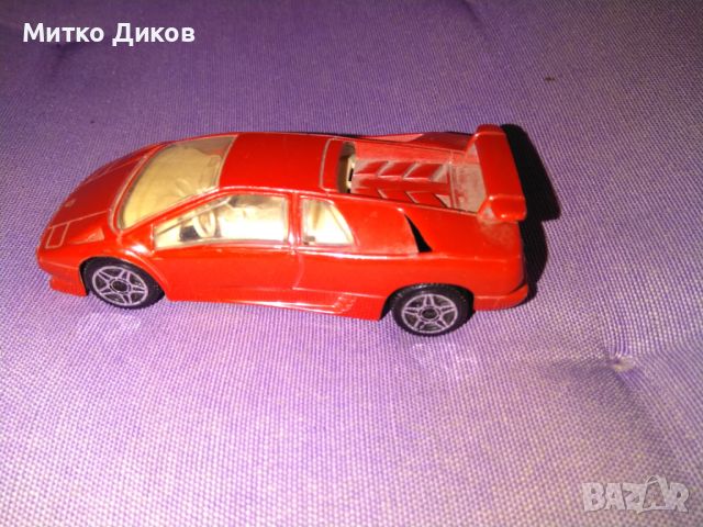 Винтидж малка метална количка 1/43 Burago Lamborghini Diablo, снимка 1 - Колекции - 46809511