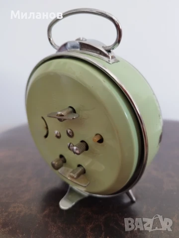 Стар анимиран будилник, настолен часовник, снимка 4 - Антикварни и старинни предмети - 50866967