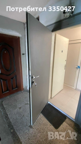 Продавам метална Входна врата за 199 лв, снимка 1