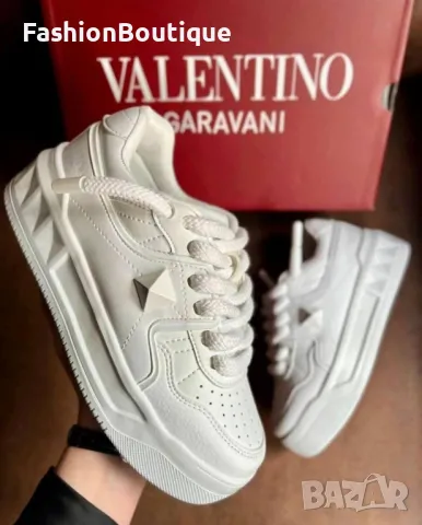 Маратонки Valentino , снимка 1 - Маратонки - 48473027