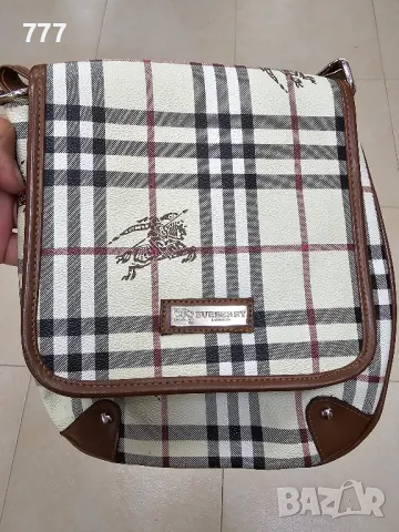 дамска чанта Burberry , снимка 1 - Чанти - 47134002