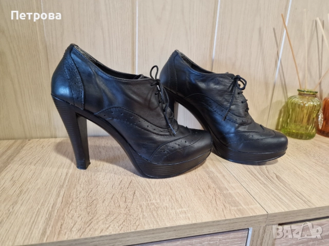 Дамски обувки на ток естествена кожа