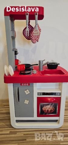 Детска кухня Smoby с индукционен котлон., снимка 1 - Играчки за стая - 45680420