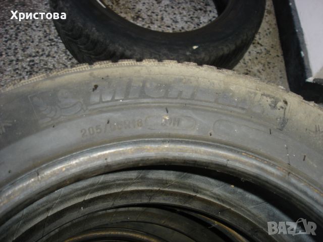 Продавам 4 гуми , с грайфер зимни гуми Michilin 205/55R16 -4 броя, снимка 3 - Гуми и джанти - 45111991