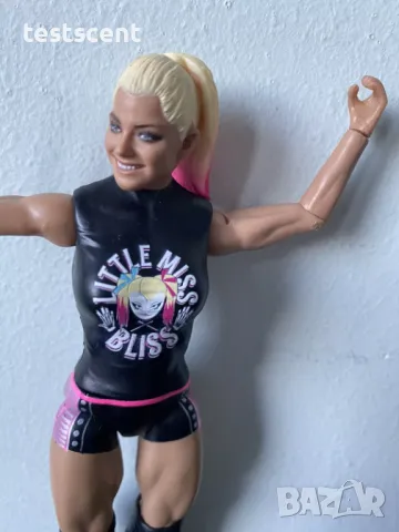 Екшън фигура WWE Alexa Bliss Lexi Kaufman Алекса Блис basic Little miss Bliss, снимка 12 - Фигурки - 49511838