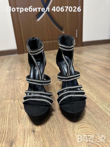 Сандали с тънък ток, снимка 2 - Дамски обувки на ток - 45288846