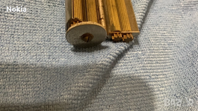 Винтидж машина за свиване на цигари Concinnum от 20-те години, произведена в Англия, месингови ролки, снимка 4 - Антикварни и старинни предмети - 54141799