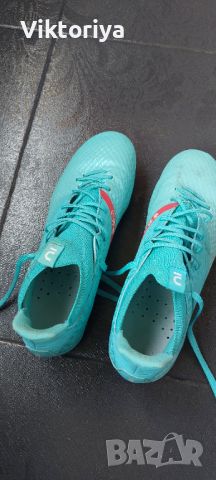 Мъжки футболни обувки, снимка 1 - Спортни обувки - 46381789
