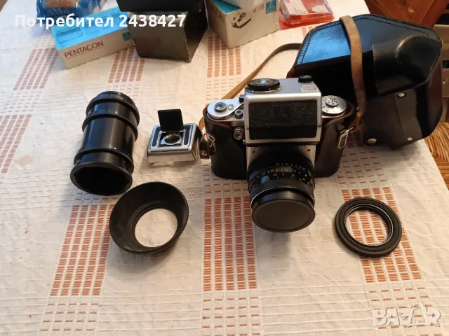 Продавам фотоапарат Pentacon six TL, снимка 2 - Фотоапарати - 48541438