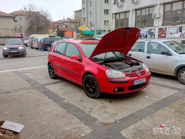 Golf 5, снимка 2 - Автомобили и джипове - 53765501