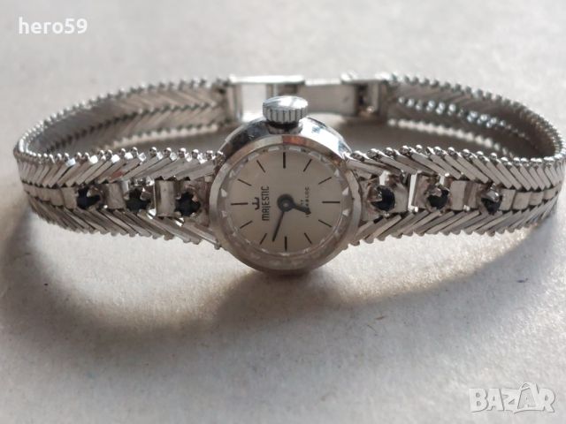 Сребърен дамски швейцарски механичен часовник със сапфири , снимка 11 - Дамски - 45195487