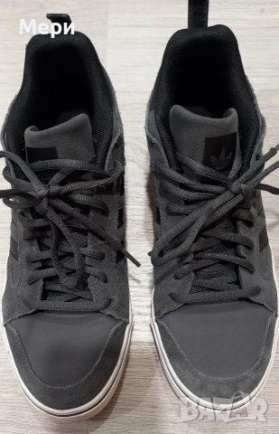 Маратонки Адидас 42.5, снимка 2 - Маратонки - 53088358