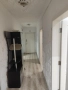 🏠  Давам под наем  3-стаен апартамент – 100 кв.м с голям хол, килер, таванска стая, маза и 2 дворни, снимка 5