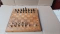 Стар дървен шах с табла